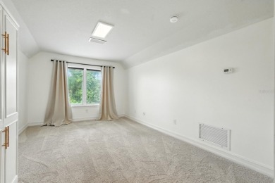 Tucked beneath towering oaks on a quiet cul-de-sac in - photo 56