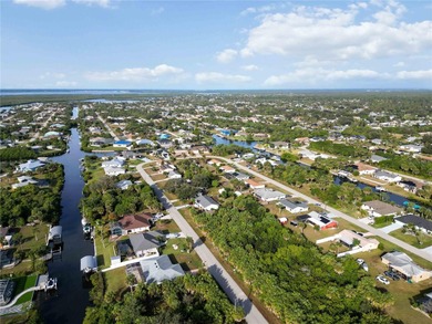 Discover an excellent opportunity to own two adjacent inland - photo 9