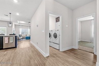 Welcome to your new perfectly maintained 4 bedroom/2 bath Beach - photo 11