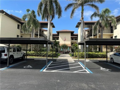 Lake Condo For Sale in Fort Myers, Florida