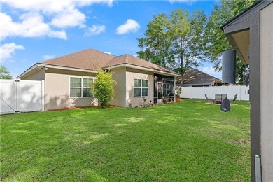 IMMACULATE AND GORGEOUS! IMPECCABLE landscaping! Great open - photo 22