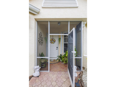 TOTAL HIGH-END RENOVATION in the gated community of Lake - photo 3