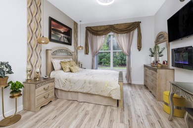 TOTAL HIGH-END RENOVATION in the gated community of Lake - photo 9