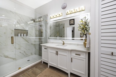 TOTAL HIGH-END RENOVATION in the gated community of Lake - photo 10