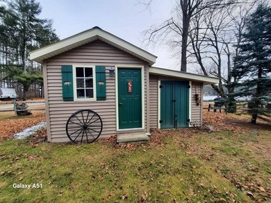 106 Stuart Lane in Wells NY.Escape to this serene, cozy cottage - photo 4