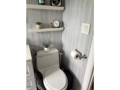 This well-maintained 3-bedroom, 1 full bath, and 2 half-bath - photo 7