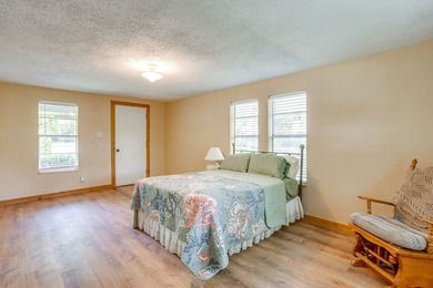 Welcome to your private waterfront retreat on Eagle Mountain - photo 11