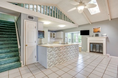 Welcome to your private waterfront retreat on Eagle Mountain - photo 14