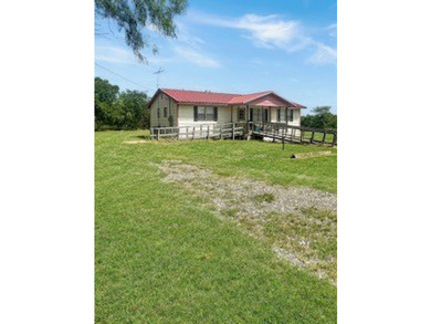 This is what you have been looking for! Really, really nice home - photo 1