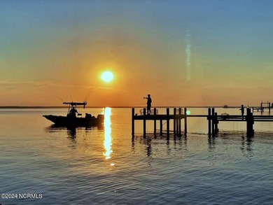LAKEFRONT HOMESITE! Elevated homesite in a riverfront - photo 36