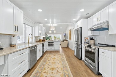 Introducing *Beach Therapy,* a sophisticated coastal retreat in - photo 10