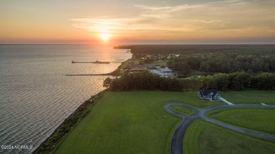 LAKEFRONT HOMESITE! Elevated homesite in a riverfront - photo 44