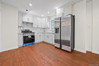 Newly Renovated Oversized 2 Family Brick House in Springfield - photo 6
