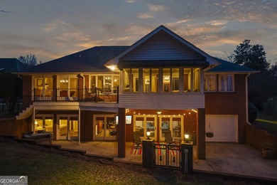 LAKE HARTWELL AT ITS FINEST!! DESIRABLE CAPRI POINT COMMUNITY - photo 2