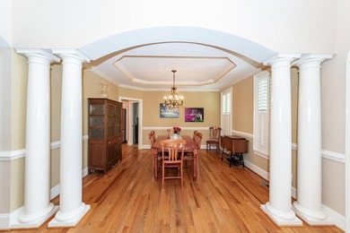 The Refuge is a quiet, secluded, upscale neighborhood that is - photo 7