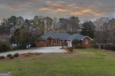 LAKE HARTWELL AT ITS FINEST!! DESIRABLE CAPRI POINT COMMUNITY - photo 9