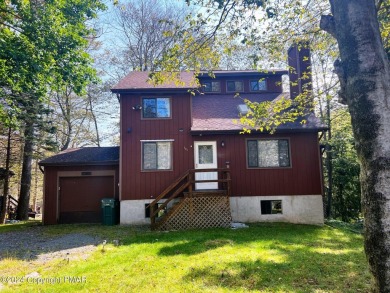 Lake Home For Sale in Tobyhanna, Pennsylvania