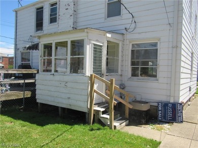 Don't miss out on this half-duplex conveniently located on a - photo 3