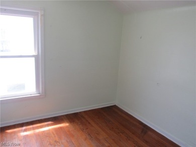 Don't miss out on this half-duplex conveniently located on a - photo 8