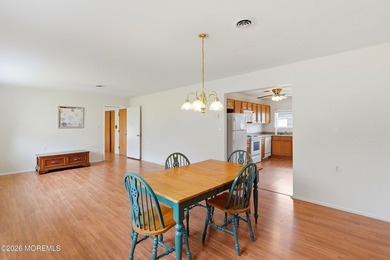 Move right into this bright and airy home! Open concept floor - photo 10