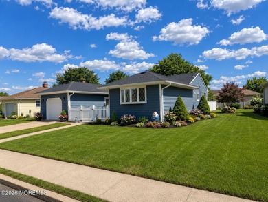 Welcome to this desirable Castle Harbor model in the highly - photo 3