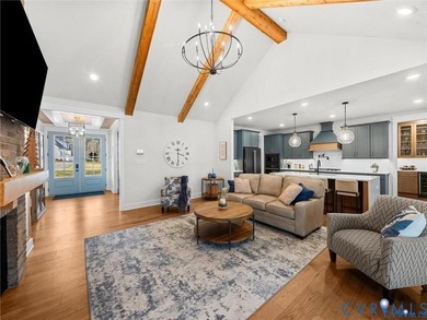 This 2022 Clay Street Builders Parade of Homes award-winning - photo 4