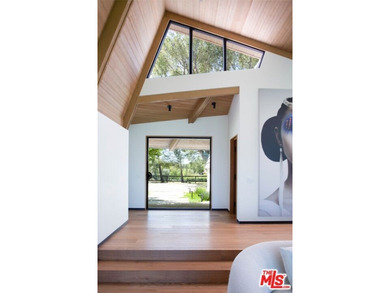 Unparalleled beauty and style define this reimagined ranch - photo 10