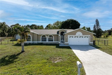 Lehigh Acres Area Home Sale Pending in Lehigh Acres Florida