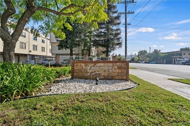 Hansen Lake Condo For Sale in Pacoima California