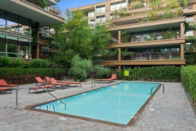 Furnished and Fabulous in the Heart of Scottsdale! Immaculate