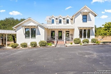 (private lake, pond, creek) Home For Sale in New Braunfels Texas