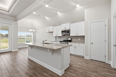 (private lake, pond, coastal) Home Active Under Contract in Bossier City Louisiana