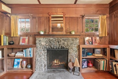 Rich in character & timeless appeal, this Arts & Crafts-style - photo 12