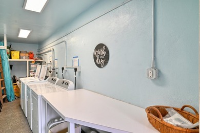 A light & bright 1/1 condo in a wonderful, friendly building in - photo 19