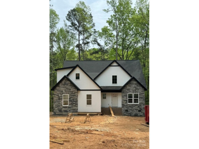 (private lake, pond, creek) Home For Sale in Mount Gilead North Carolina