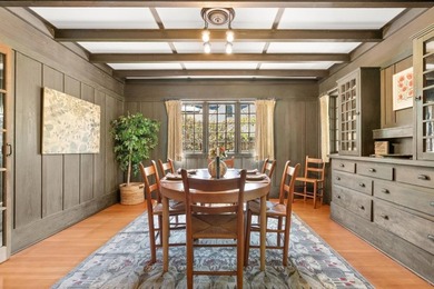 Rich in character & timeless appeal, this Arts & Crafts-style - photo 22