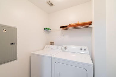 Spacious first floor 1 bedroom 1 bathroom condo plus open den in - photo 6
