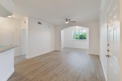 Spacious first floor 1 bedroom 1 bathroom condo plus open den in - photo 8