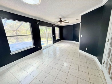 Welcome to your own private retreat in Pensacola! This spacious - photo 17