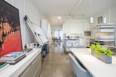 Set within South Granville Lofts, an iconic Live/Work building - photo 4