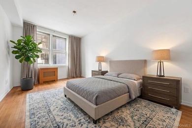 Move right into this beautifully renovated 1 bedroom, 1 bath - photo 9