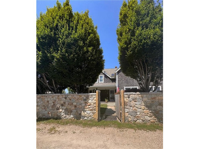 Immaculately maintained and ideally located in the heart of Old - photo 8