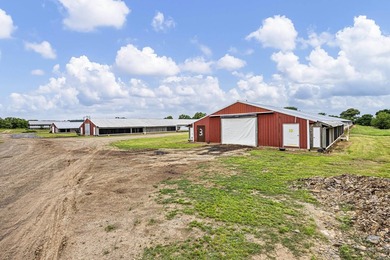 Turnkey 3-house Tyson contracted broiler farm on 30+/- acres in - photo 6