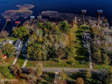 Lake Waccamaw Lot For Sale in Lake Waccamaw North Carolina