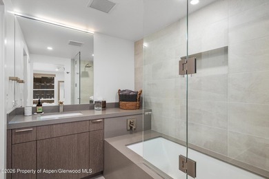 Settle into the Aspen lifestyle from this inviting three-bedroom - photo 14