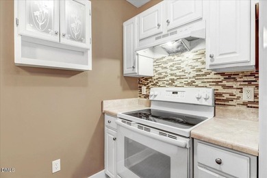 Discover lake living in this delightful, 4 bedroom, 2 bathroom - photo 16