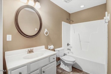 Discover lake living in this delightful, 4 bedroom, 2 bathroom - photo 21