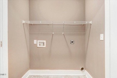 Discover lake living in this delightful, 4 bedroom, 2 bathroom - photo 22
