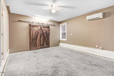 Discover lake living in this delightful, 4 bedroom, 2 bathroom - photo 26