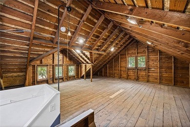 Completely renovated 3-bedroom, 2 full bath home offering - photo 30